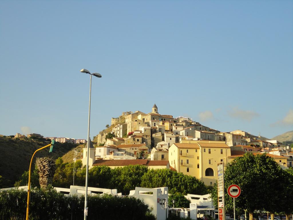 Аppartamenti Vicino Al Mare Apartment สกาเลอา ภายนอก รูปภาพ